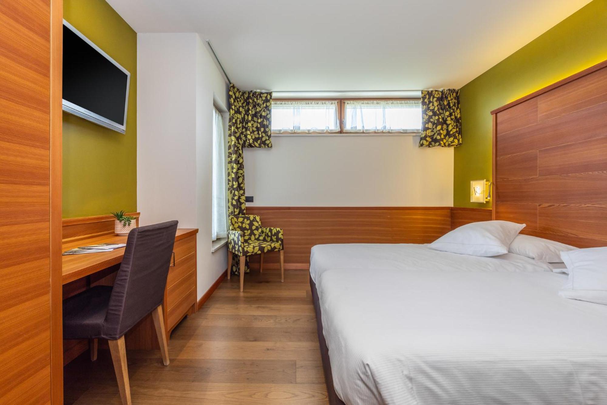 Viridis Hotel Revò Kamer foto